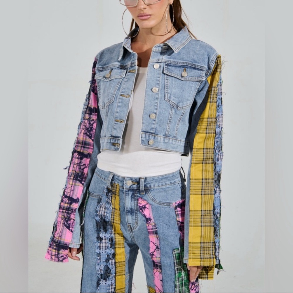 AKIRA See The Waves Women's Multicolor Denim Jacket And Jean Set